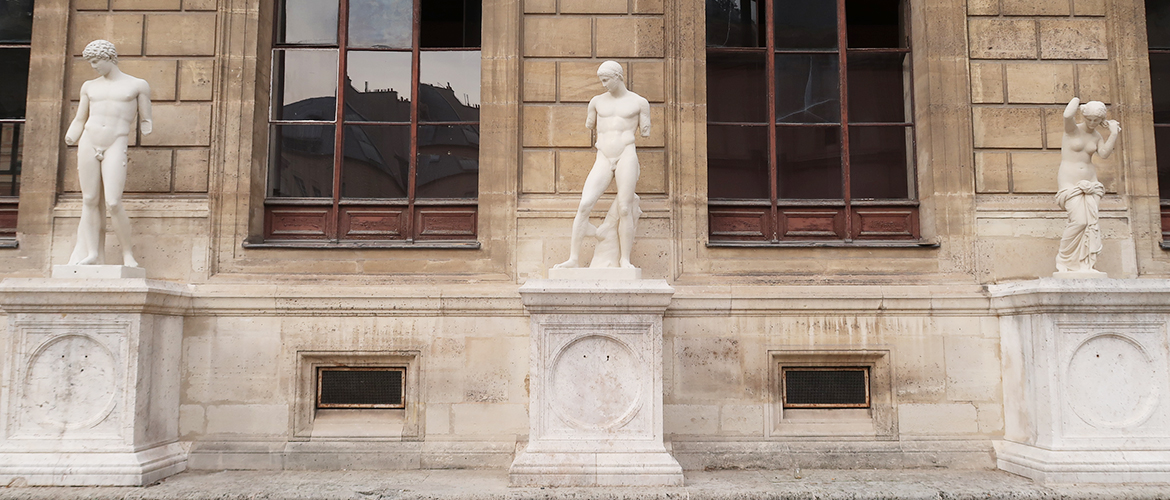  Les sculptures de la façade du Palais des Études retrouvent tout leur éclat